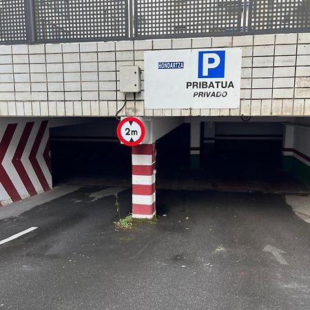 Zarautz Beach With Parking By Aston Rentals Exterior photo