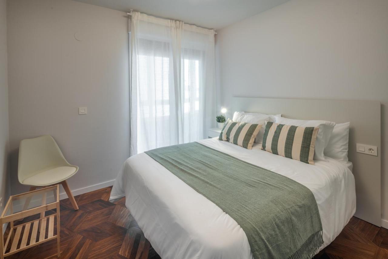 Zarautz Beach With Parking By Aston Rentals Exterior photo